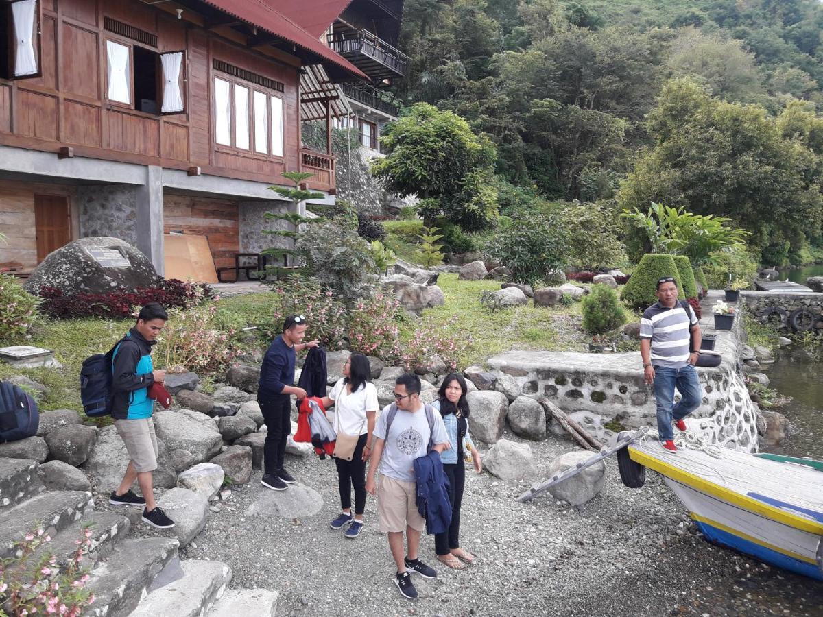 Pondok Berata Dapdap Balige Exterior foto